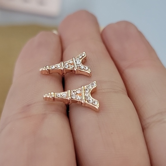 Eiffel Tower Shimmer Stud Earrings, rose gold - Picture 6 of 7